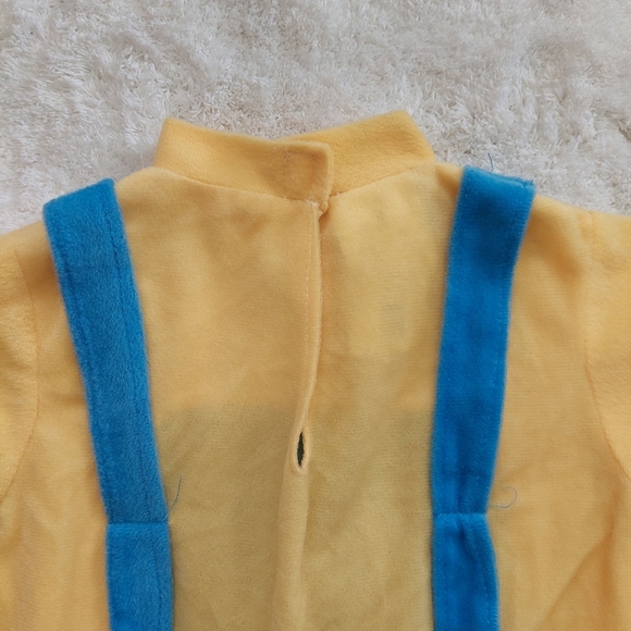 Despicable Me Unisex Minion Costume - Picture 10 of 14